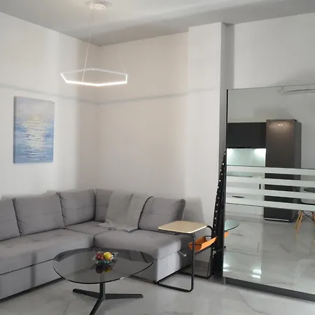 Apartment Sea Story 2 *